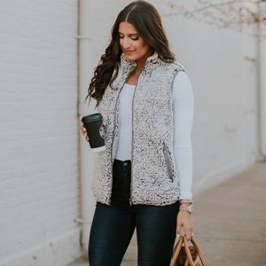 Thread & Supply Grey Fluffy Sherpa Large